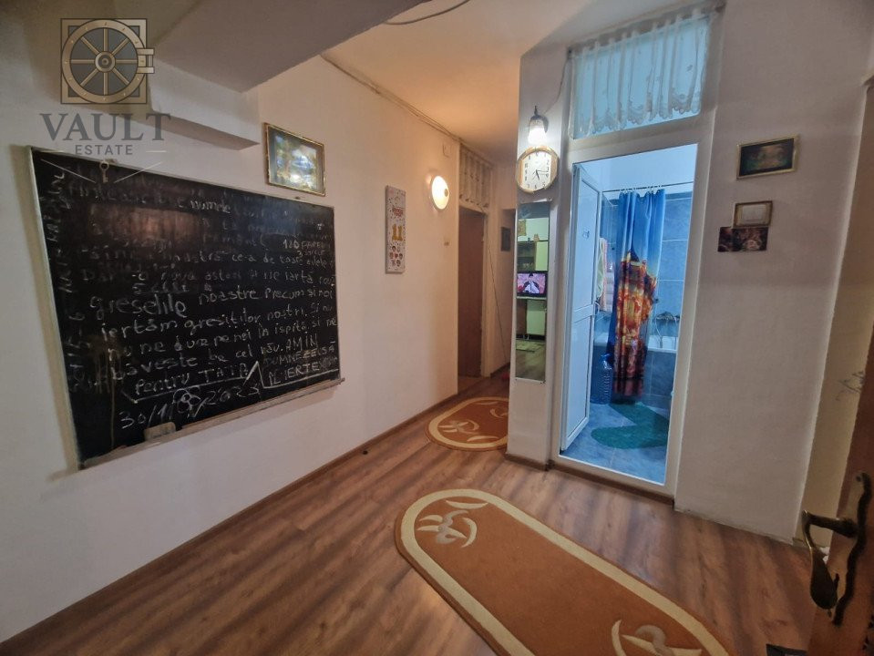 APARTAMENT 4 CAMERE-RAHOVA-BLOC REABILITAT-2 BAI-2 BALCOANE