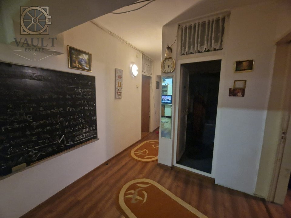 APARTAMENT 4 CAMERE-RAHOVA-BLOC REABILITAT-2 BAI-2 BALCOANE