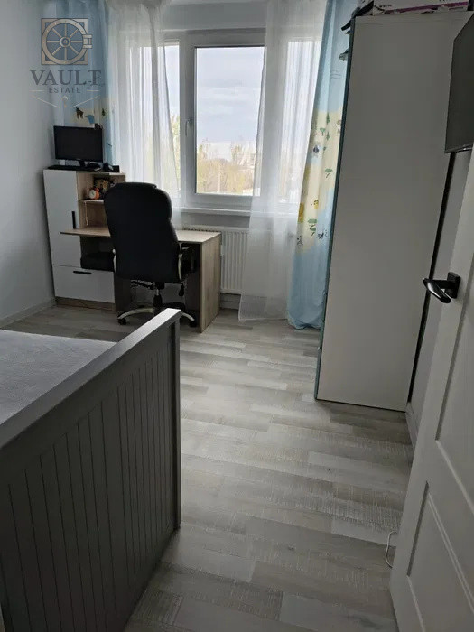 APARTAMENT 4 CAMERE  - RENOVAT - METROU VALEA IALOMITEI