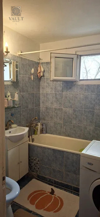 Apartament 2 camere Teiul Doamnei