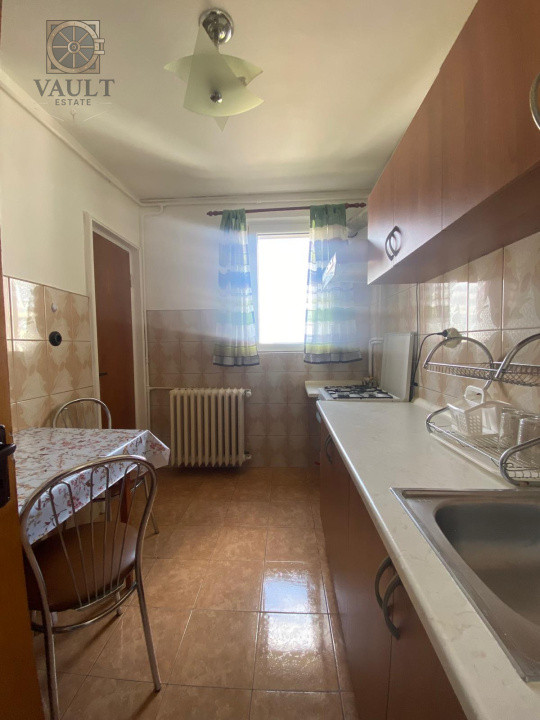 APARTAMENT 2 CAMERE - DECOMANDAT  -2 minute METROU DRISTOR