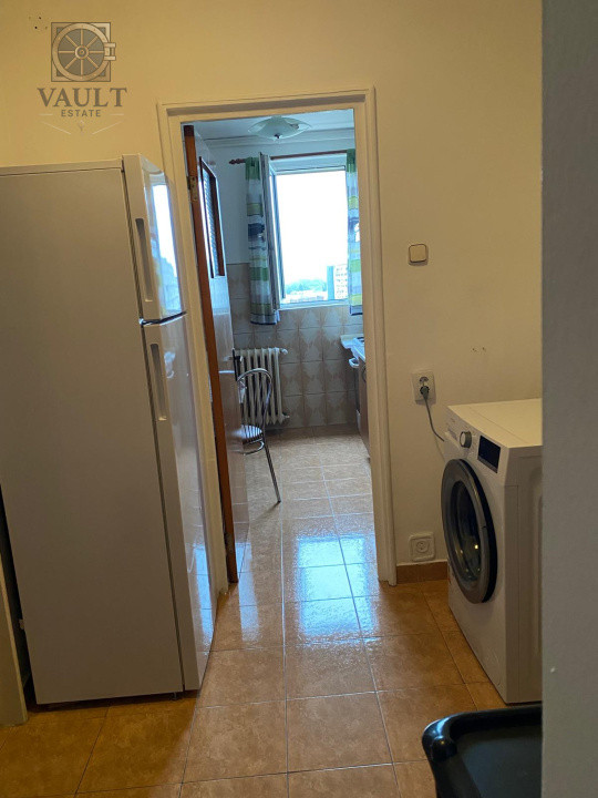 APARTAMENT 2 CAMERE - DECOMANDAT  -2 minute METROU DRISTOR