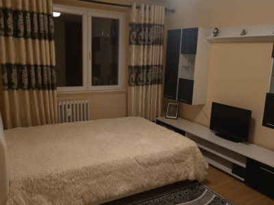 APARTAMENT 3 CAMERE SEMIDECOMANDAT - BD. BASARABIA/ METROU COSTIN GIORGIAN