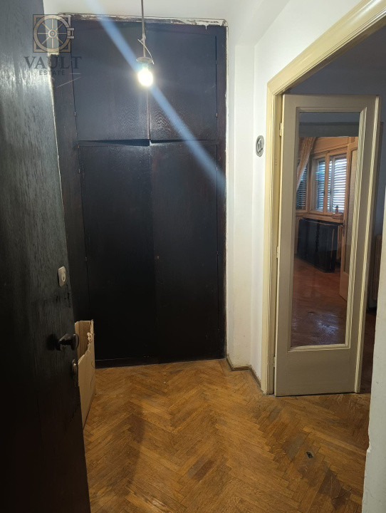 APARTAMENT 3 CAMERE PE CALEA VICTORIEI-73 MP +BOXA 4.27MP