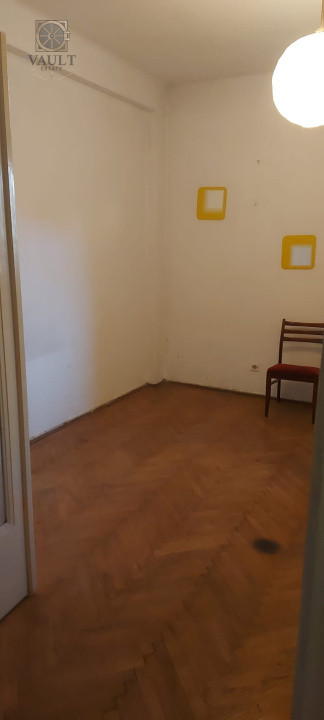 APARTAMENT 3 CAMERE PE CALEA VICTORIEI-73 MP +BOXA 4.27MP
