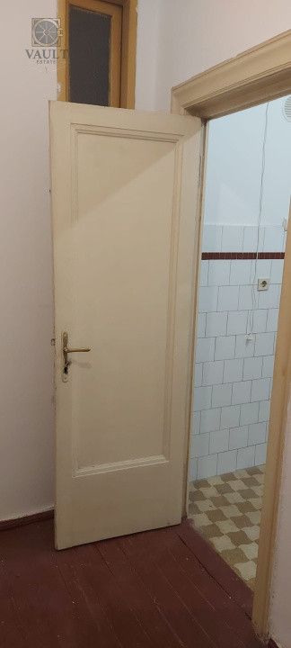 APARTAMENT 3 CAMERE PE CALEA VICTORIEI-73 MP +BOXA 4.27MP