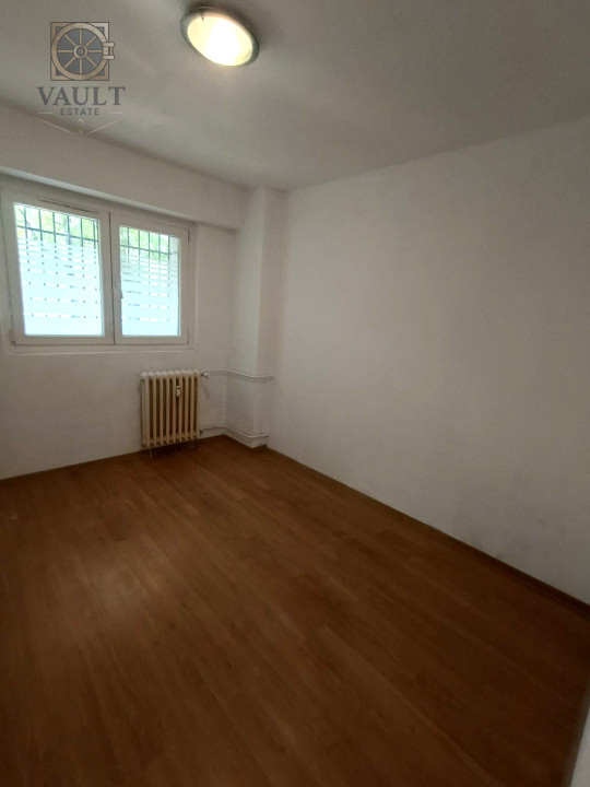 APARTAMENT 3 CAMERE  SPATIOS, M.BRAVU LANGA KAUFLAND  SI INTERSECTIA VITAN