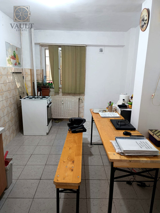 APARTAMENT 3 CAMERE  SPATIOS, M.BRAVU LANGA KAUFLAND  SI INTERSECTIA VITAN
