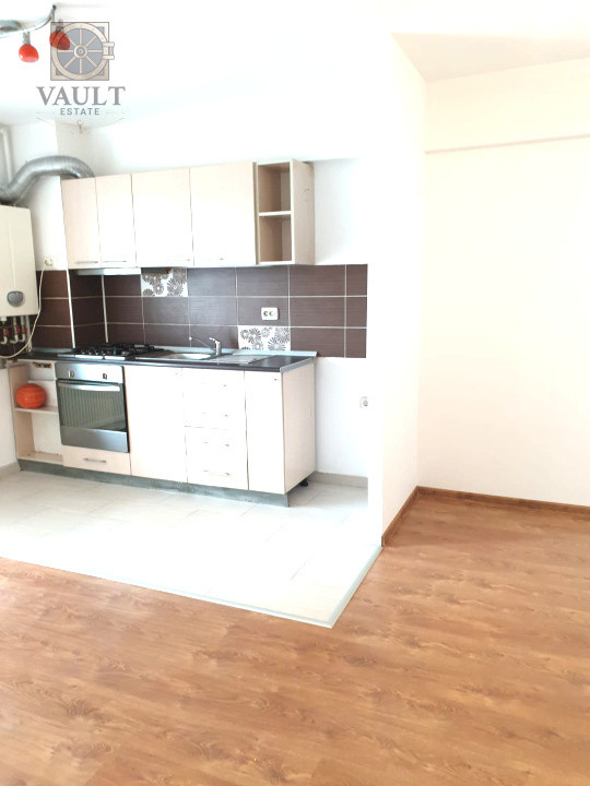 APARTAMENT 2 CAMERE RENOVAT ,CU CENTRALA PROPRIE- VITAN BARZESTI