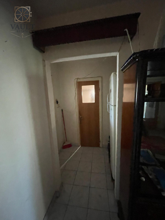 APARTAMENT 4 CAMERE-  CENTRALA TERMICA  - 1 Decembrie 1918