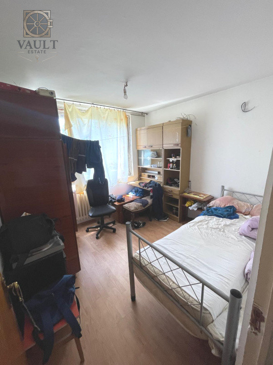 APARTAMENT 4 CAMERE-  CENTRALA TERMICA  - 1 Decembrie 1918