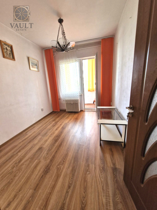 APARTAMENT 3 CAMERE DECOMANDAT -PROSPER  VITAN