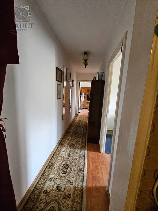 Apartament 3 camere Berceni-Piata Covasna