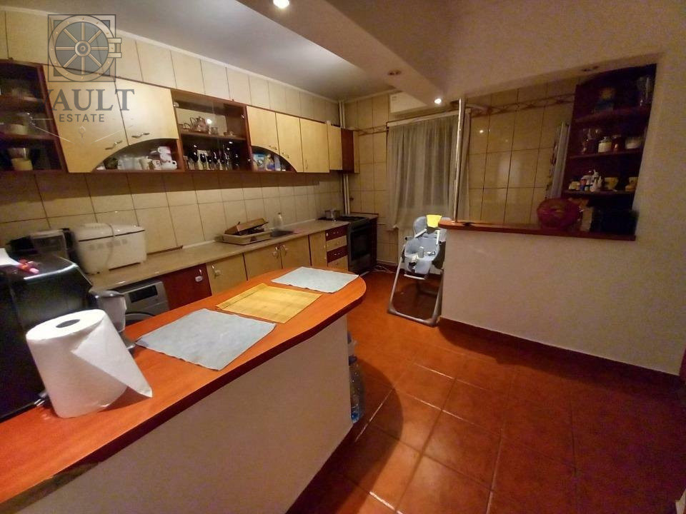 Apartament 3 camere Drumul Taberei