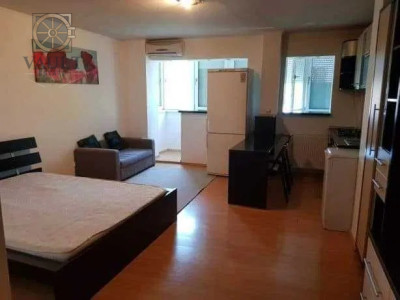 Garsoniera Piata Muncii-Bloc Mixt