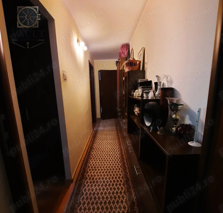 Apartament 3 camere Bercen-Bulevardul Alexandru Obregia-Centrala proprie