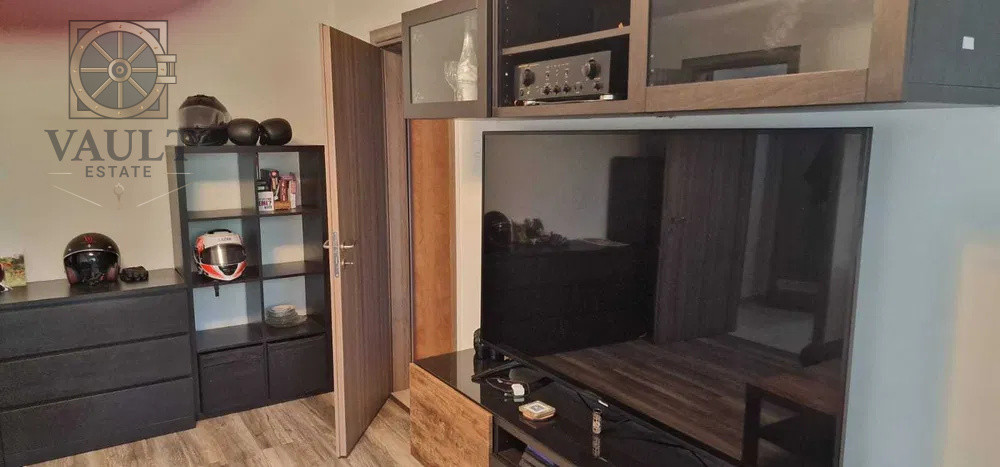 Apartament 3 camere Drumul Taberei-Centrala Proprie