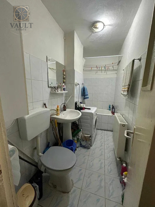 Garsoniera Gorjului-Valea Lunga-Centrala Proprie