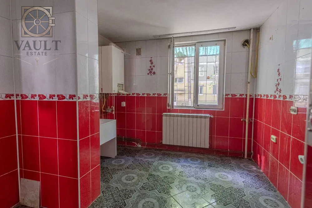 Apartament 3 camere Berceni-Centrala Termica