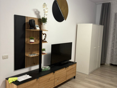 Garsoniera FINISATA/MOBILATA/UTILATA- zona linistita - Funeni