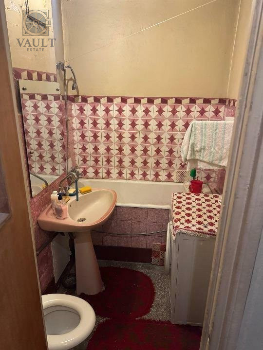 Apartament 3 camere - LANGA PARCUL MORARILOR - DECOMANDAT - de renovat