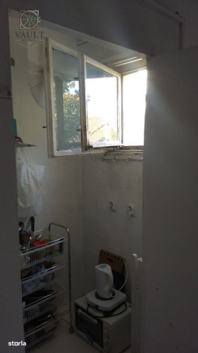 Garsoniera - Decebal - P-ta Alba Iulia  FARA RISC