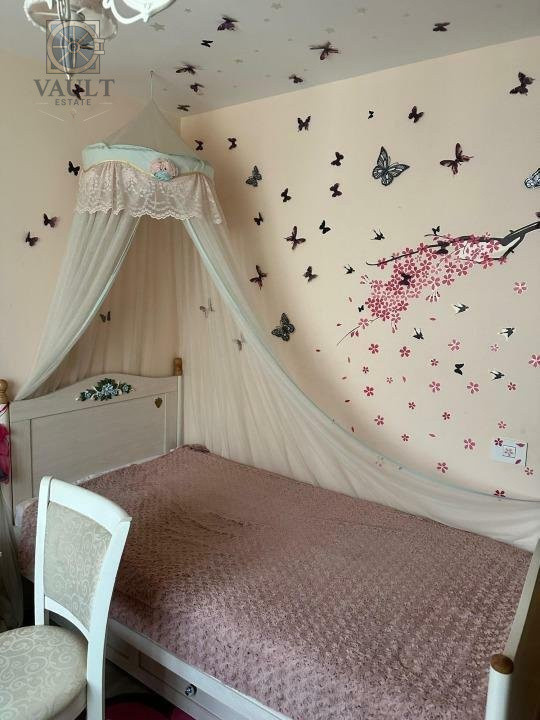 Apartament 4 camere- OZANA - 1 DECEMBRIE 1918 