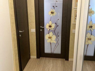 Apartament 4 camere- OZANA - 1 DECEMBRIE 1918 