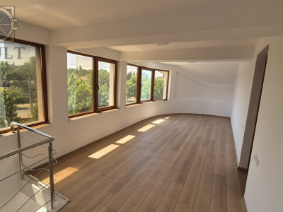 Vilă spațioasă în Buftea-Locație centrală, vizibilă și ușor accesibilă