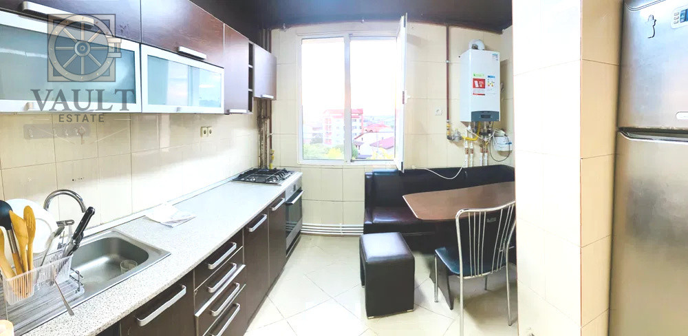 Apartament 4 Camere  -82 Mp - 5 minute pana la metrou - 1 Dcembrie 1918 