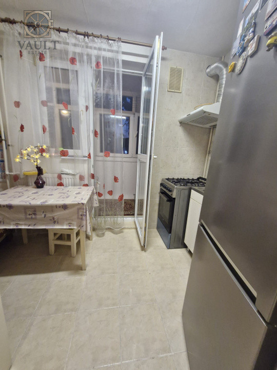 APARTAMENT 3 CAMERE  -PARC  I.O.R.E  TITAN- 4 MINUTE DE METROU TITAN