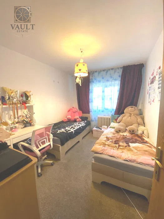 Apartament 3 camere- 68 MP-Fizicienilor