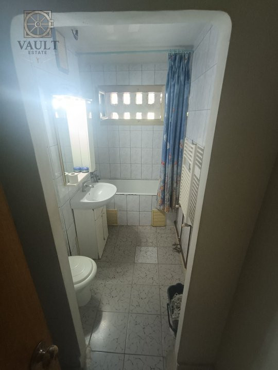 Apartament 4 camere - Salajan  - 83Mp