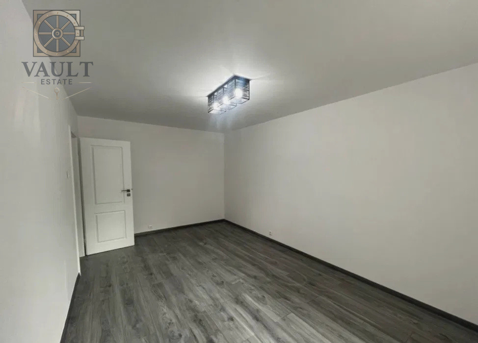 Apartament 4 camere-85 MP- Dristor 