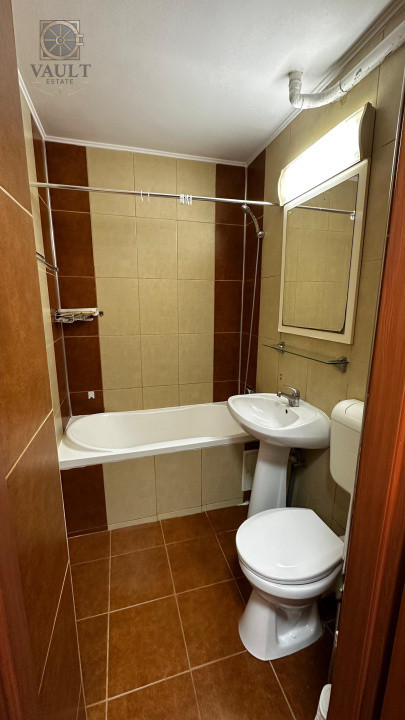 APARTAMENT 3 CAMERE - ETAJUL 1/10 - METROU RAUL DOAMNEI 