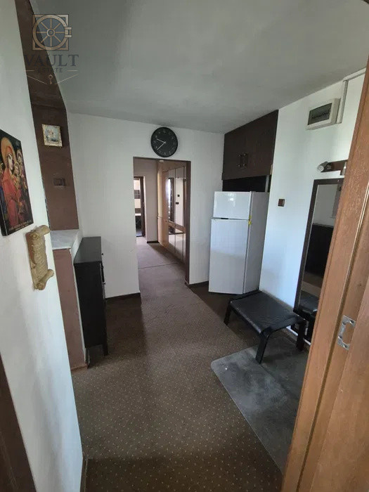 APARTAMENT 3 CAMERE - LOC DE PARCARE - BOXA - CRANGASI