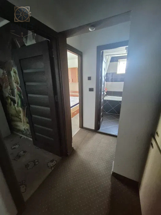 APARTAMENT 3 CAMERE - LOC DE PARCARE - BOXA - CRANGASI