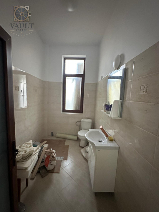 SPATIU DE BIROURI IN VILA MODERNA - IDEAL PENTRU FIRMA -STIRBEI VODA