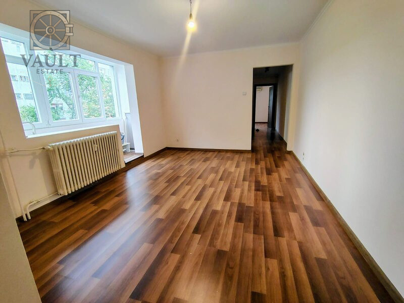 APARTAMENT 3 CAMERE -RENOVAT-POSIBILITATE CENTRALA-APUSULUI-MILITARI