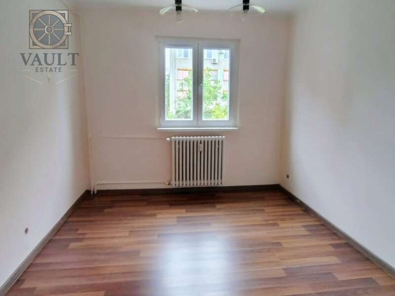 APARTAMENT 3 CAMERE -RENOVAT-POSIBILITATE CENTRALA-APUSULUI-MILITARI