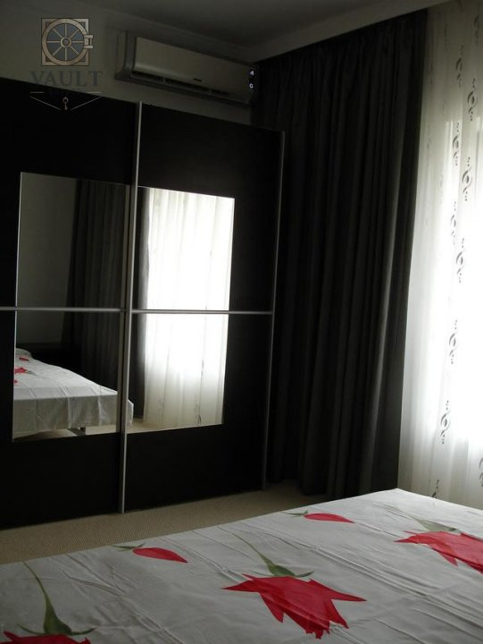 3 CAMERE - EMERALD RESIDENCE - PARCARE SUBTERANA - BOXA