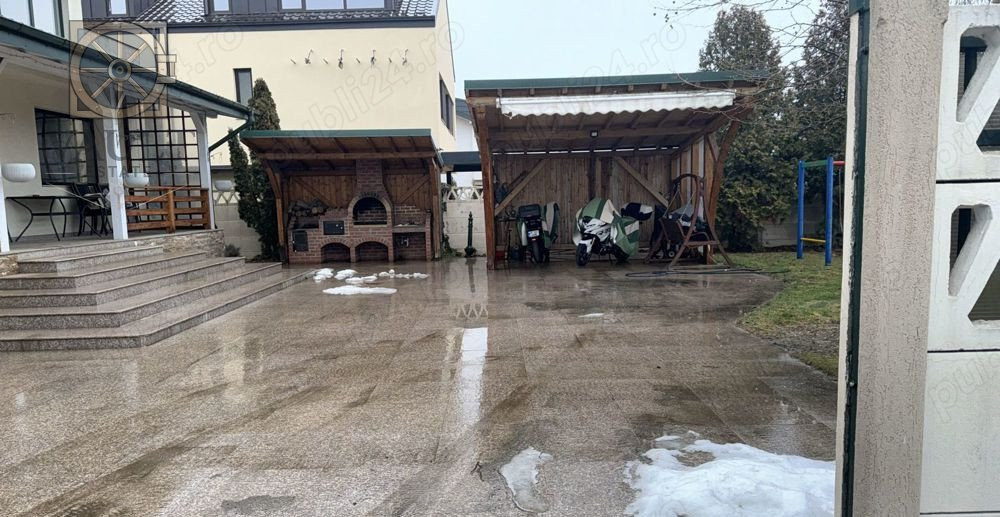 VILA OTOPENI - 915 MP TEREN - 500 M DN1