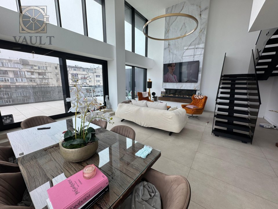 PENTHOUSE - DUPLEX - 250 MP - PARCARE SUBTERANA