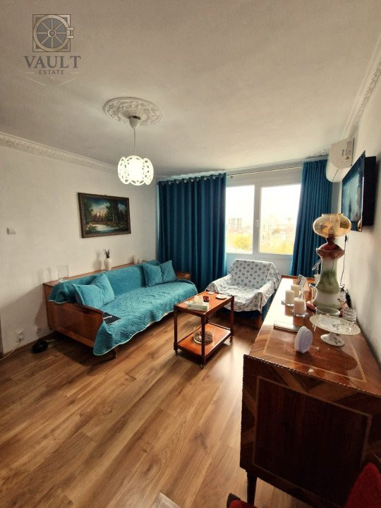 APARTAMENT 3 CAMERE - OBOR - BISERICA SF. DUMITRU