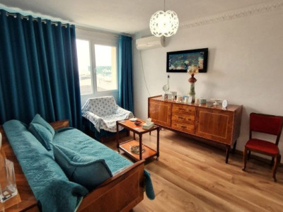 APARTAMENT 3 CAMERE - OBOR - BISERICA SF. DUMITRU