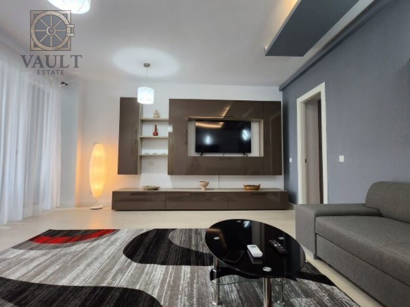 Apartament 3 camere - LOC DE PARCARE INCLUS - zona FLOREASCA 