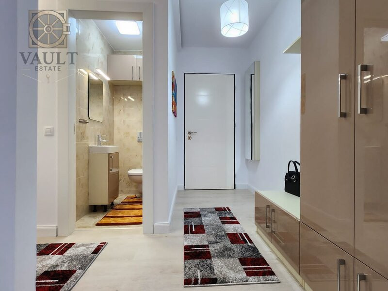 Apartament 3 camere - LOC DE PARCARE INCLUS - zona FLOREASCA 