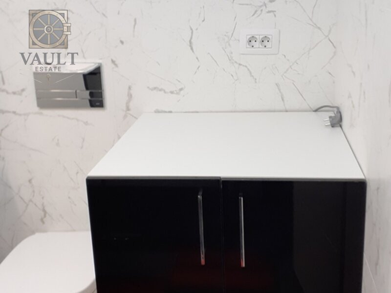 Apartament 3 camere - LOC DE PARCARE INCLUS - zona FLOREASCA 