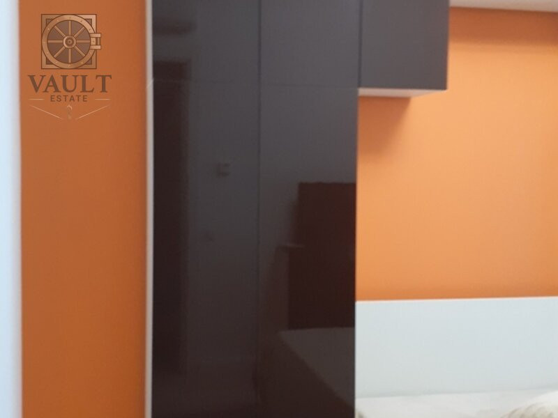 Apartament 3 camere - LOC DE PARCARE INCLUS - zona FLOREASCA 