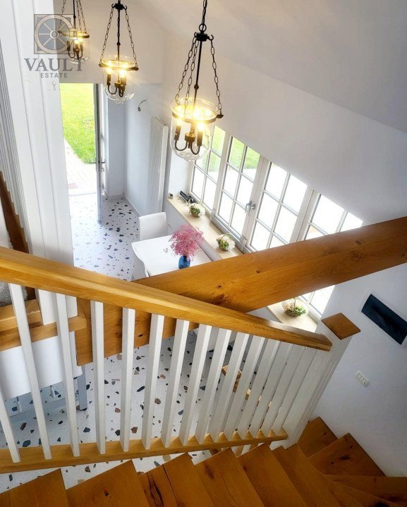 Bijuterie istorică transformată în lux modern: Proprietate unică în Sânpetru